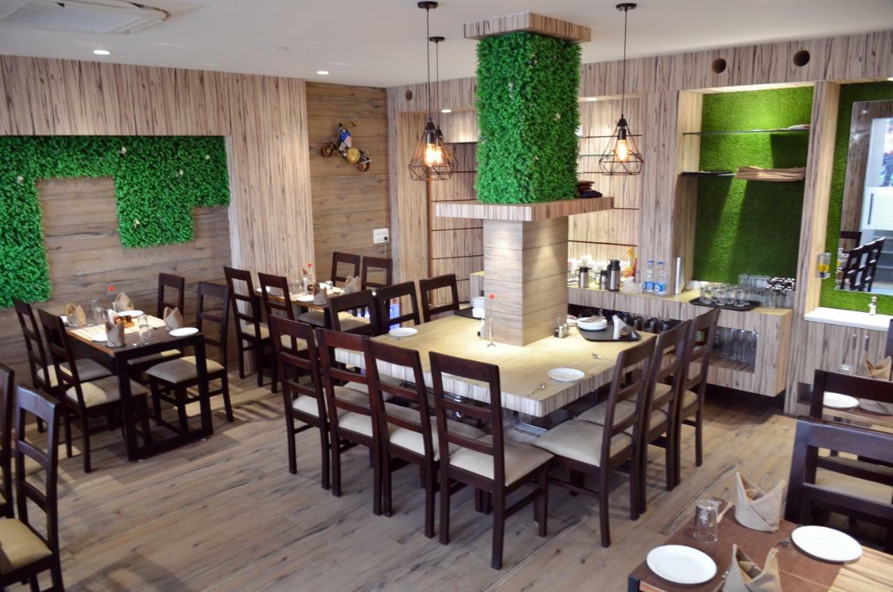 בארילי Hotel Radiance מראה חיצוני תמונה